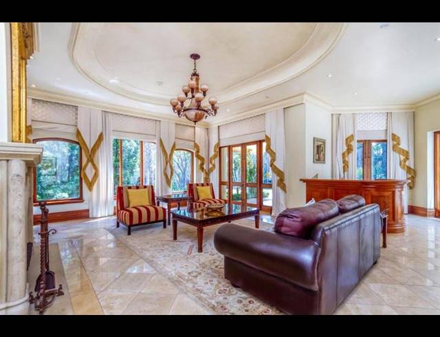 5 BEDROOM PROPERTY TO RENT IN HYDE PARK